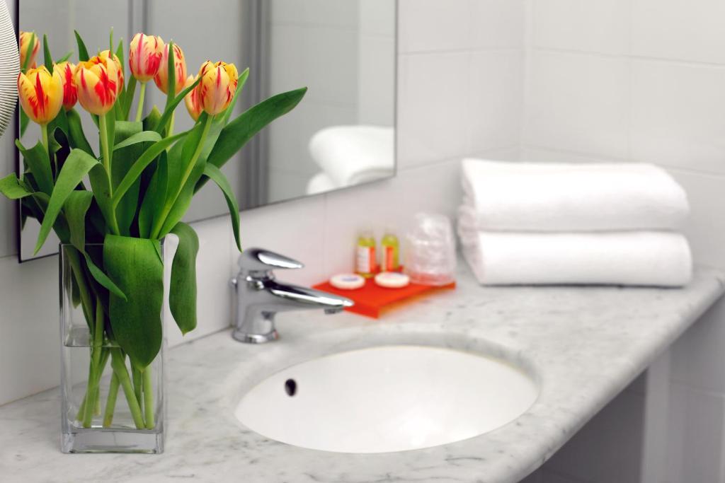 Arianna Hotel 3*